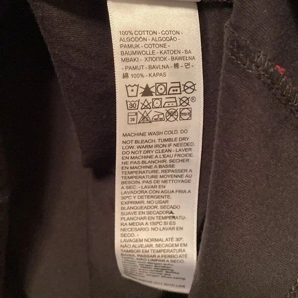 Brand New Levi's Men's Black T-Shirt…size S - Picture 4 of 5